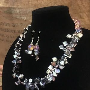 👏🏼Artisanal Necklace and Earrings